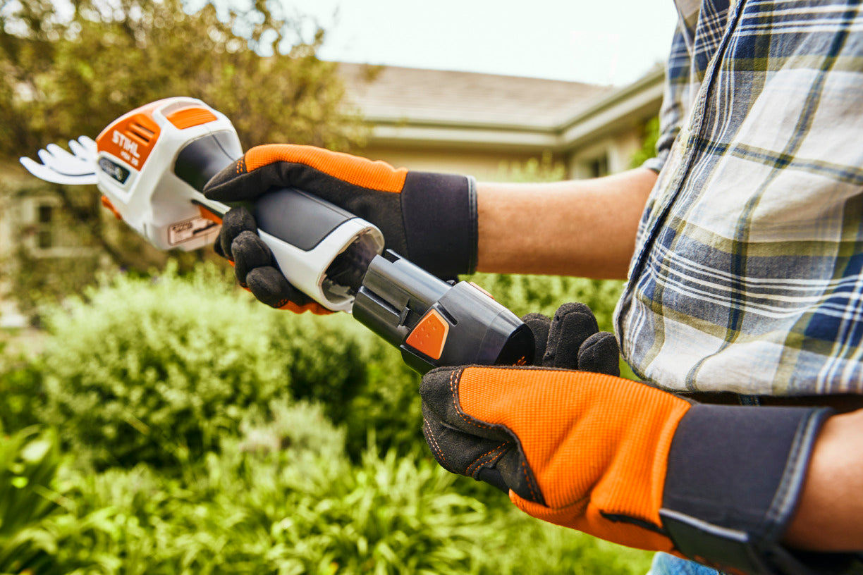 STIHL Cisaille à gazon et taille-buis sur batterie HSA 26, avec AL 1 et AS 2